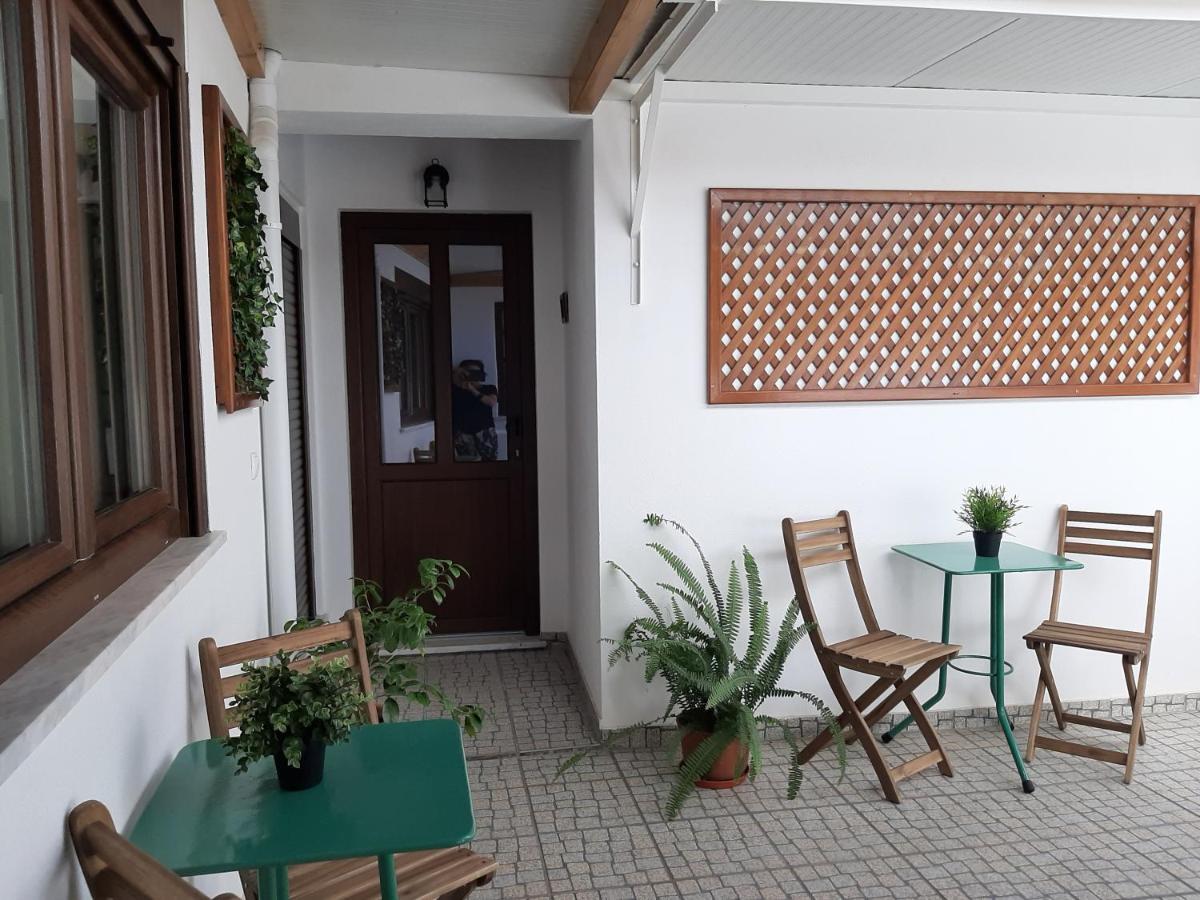 Alojamento Ferreira - Apartamento B Apartamento Santiago do Cacém Exterior foto